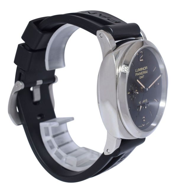 Panerai Luminor GMT PAM00533 Image 6